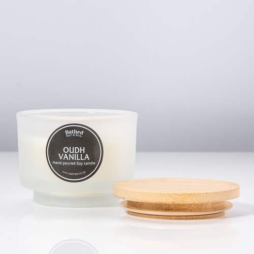 Medium Oudh Vanilla Soy candle